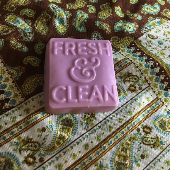 Lavender soap bar - Picture 3 of 6
